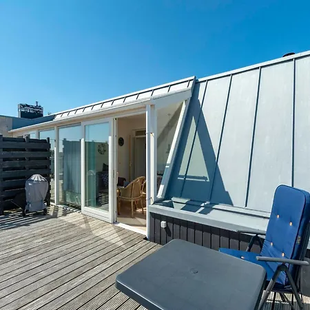 Daire Dorpsplein 23e In Callanstoog Square *